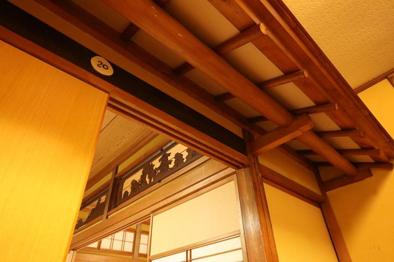 Daibutsu Ryokan Такаока Экстерьер фото