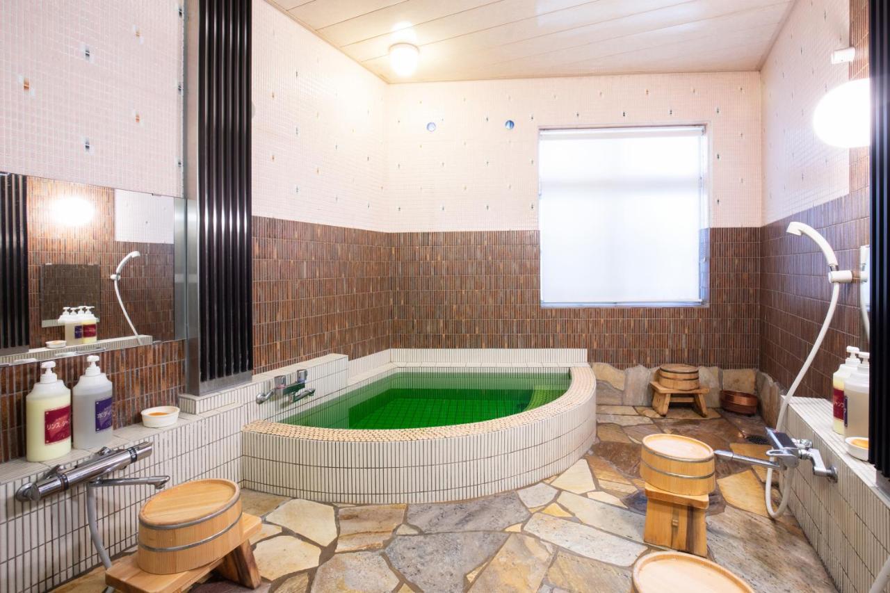 Daibutsu Ryokan Такаока Экстерьер фото