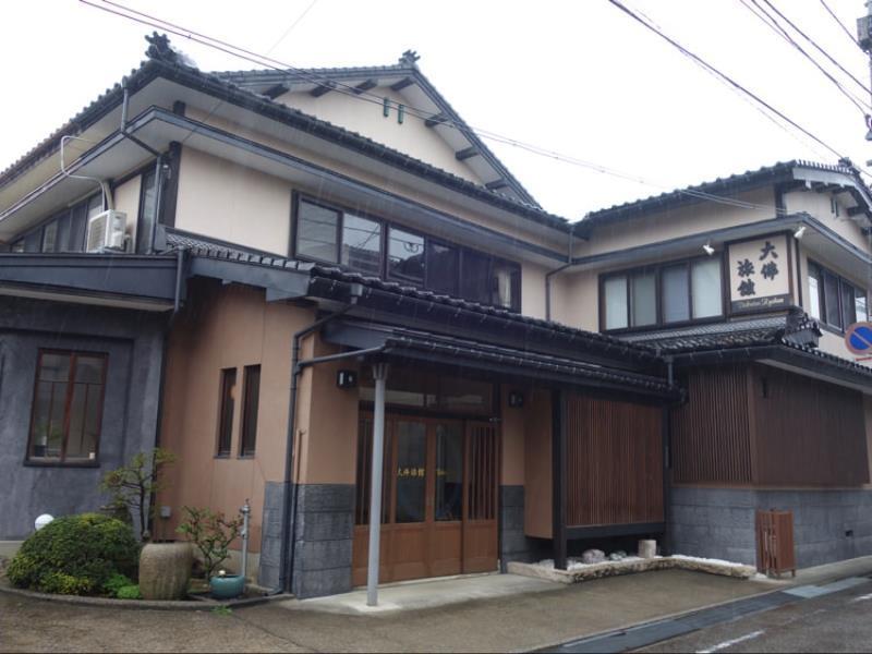 Daibutsu Ryokan Такаока Экстерьер фото